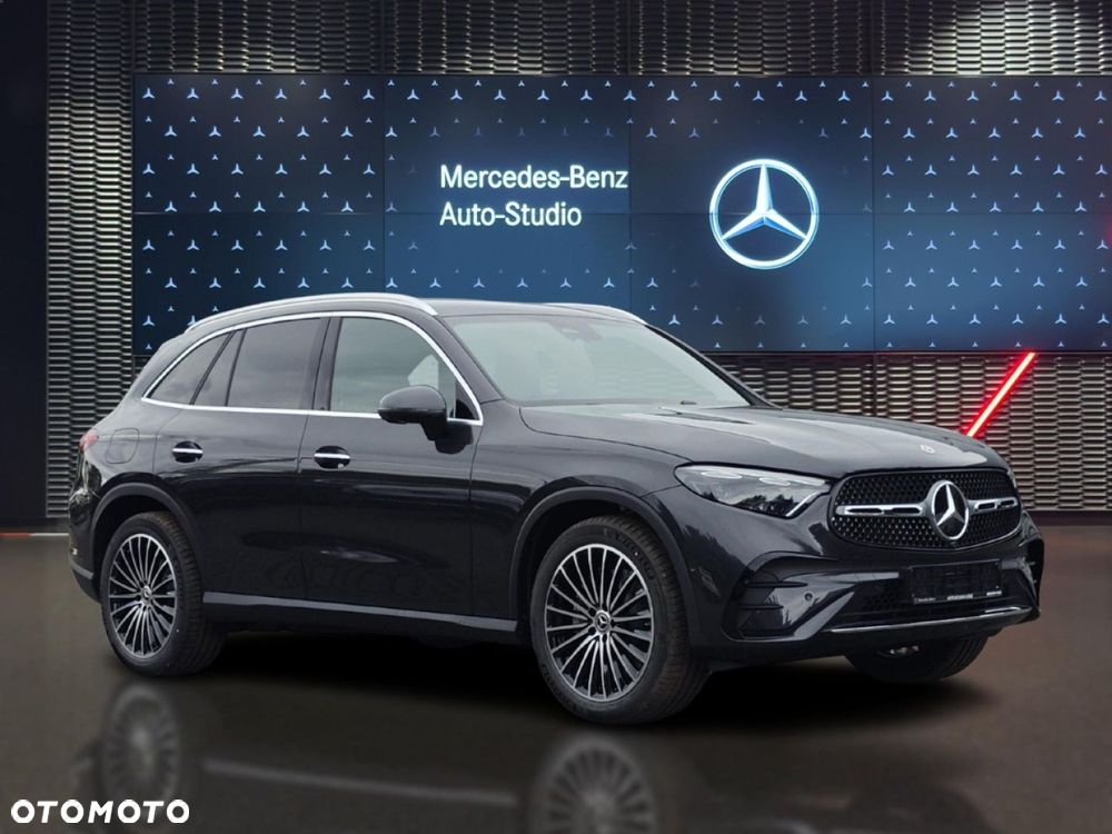 Mercedes-Benz GLC - 9