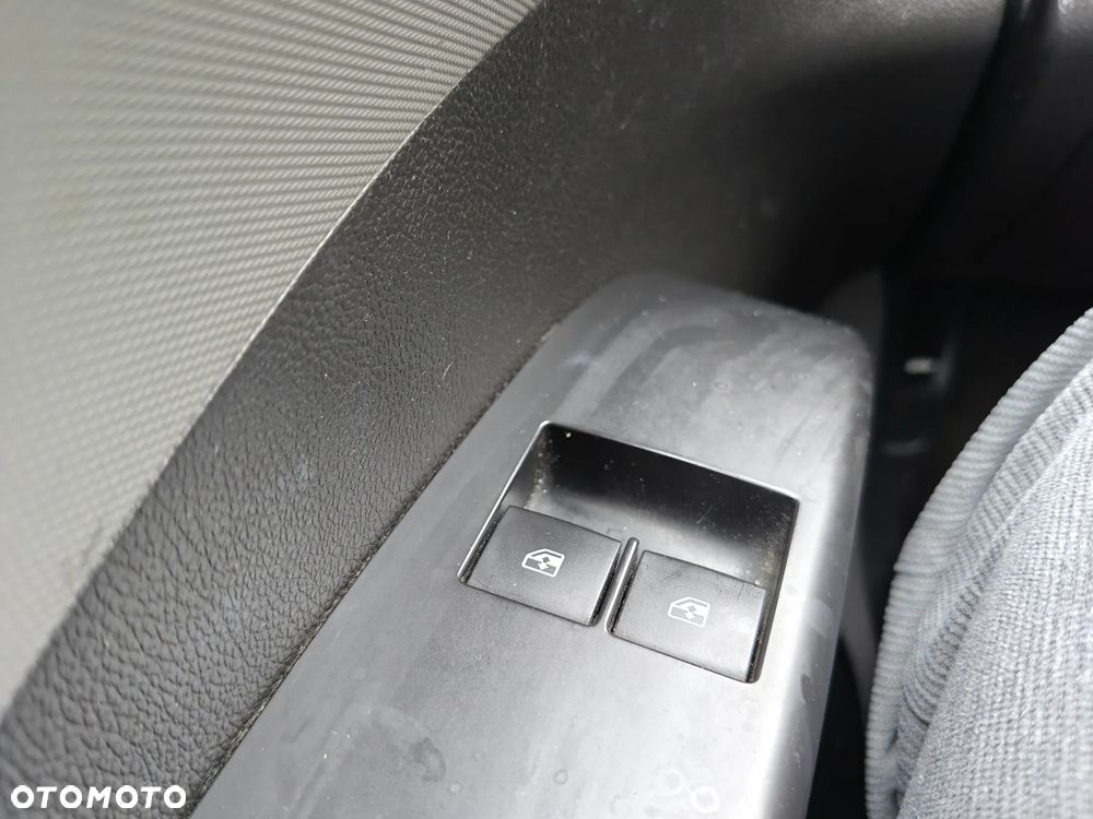 Chevrolet Aveo - 22