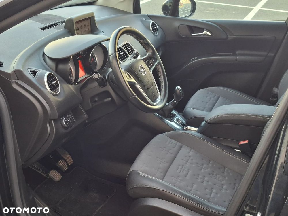 Opel Meriva 1.4 T Cosmo - 16