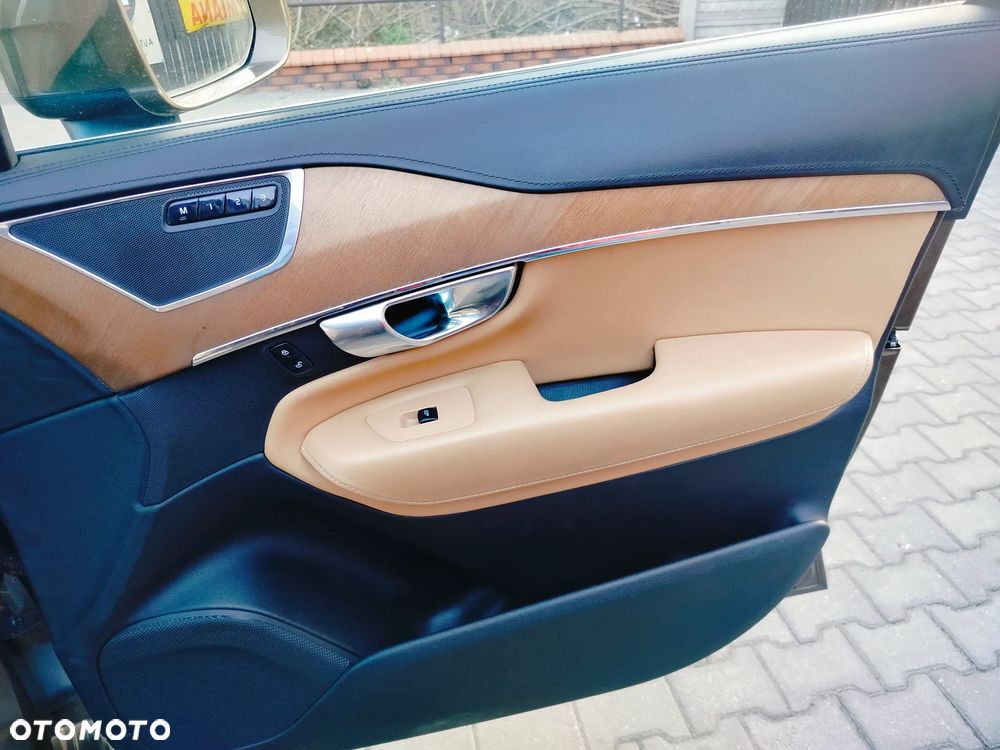 Volvo XC 90 T6 AWD Geartronic Inscription - 26