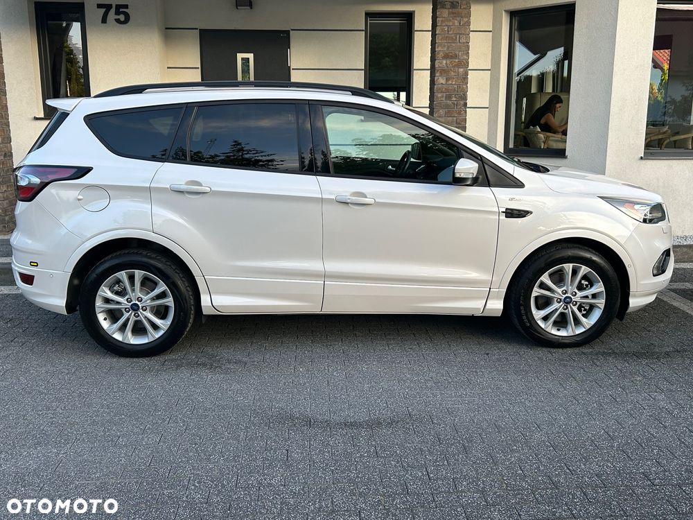 Ford Kuga 2.0 TDCi 4x4 ST-Line - 13