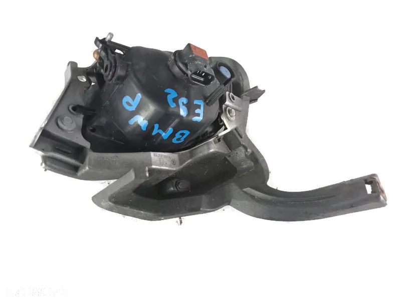 BMW 3 E92 07r - HALOGEN LAMPA PRZECIWMGIELNA PRAWA - 2