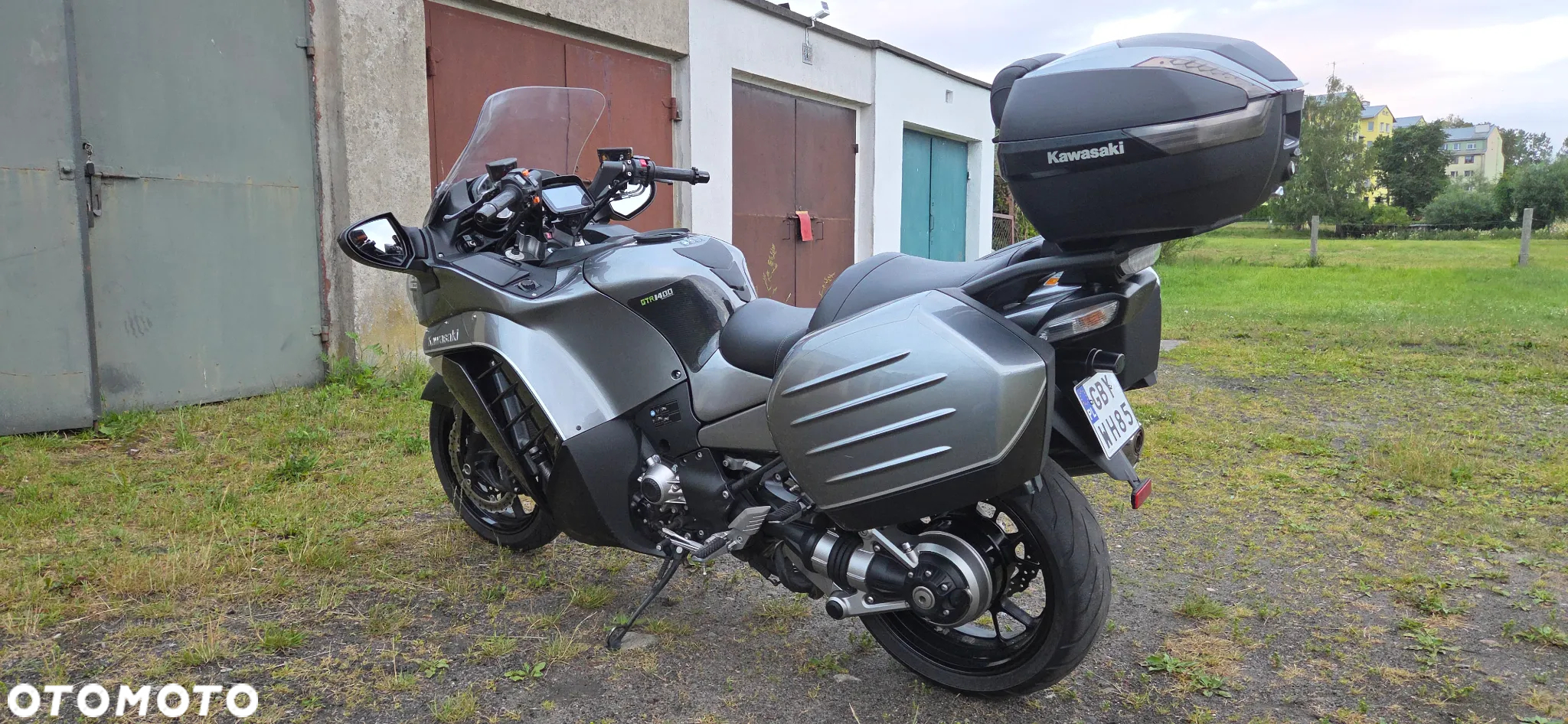Kawasaki GTR - 5