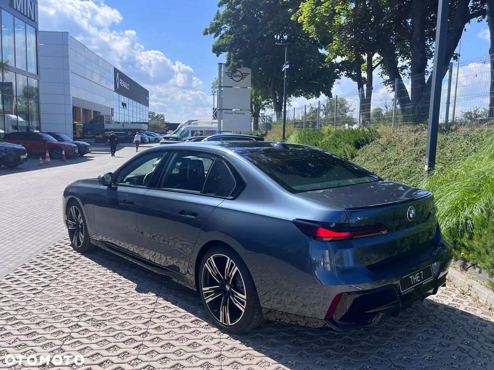 BMW Seria 7 740d xDrive mHEV sport - 4