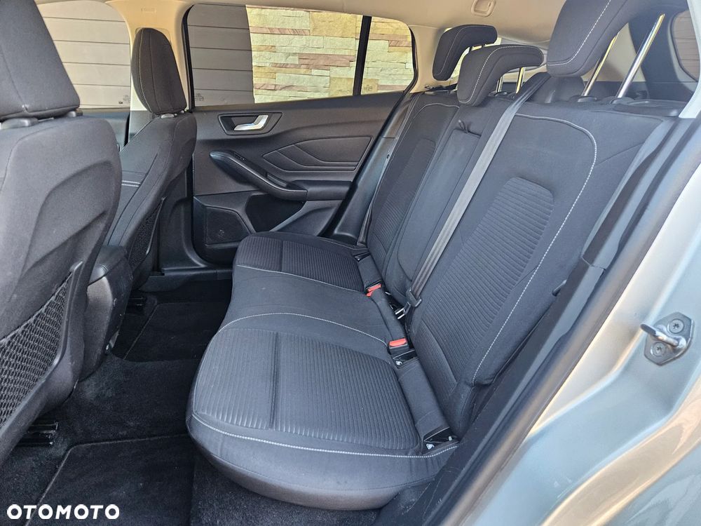Ford Focus 2.0 EcoBlue Titanium Business - 25