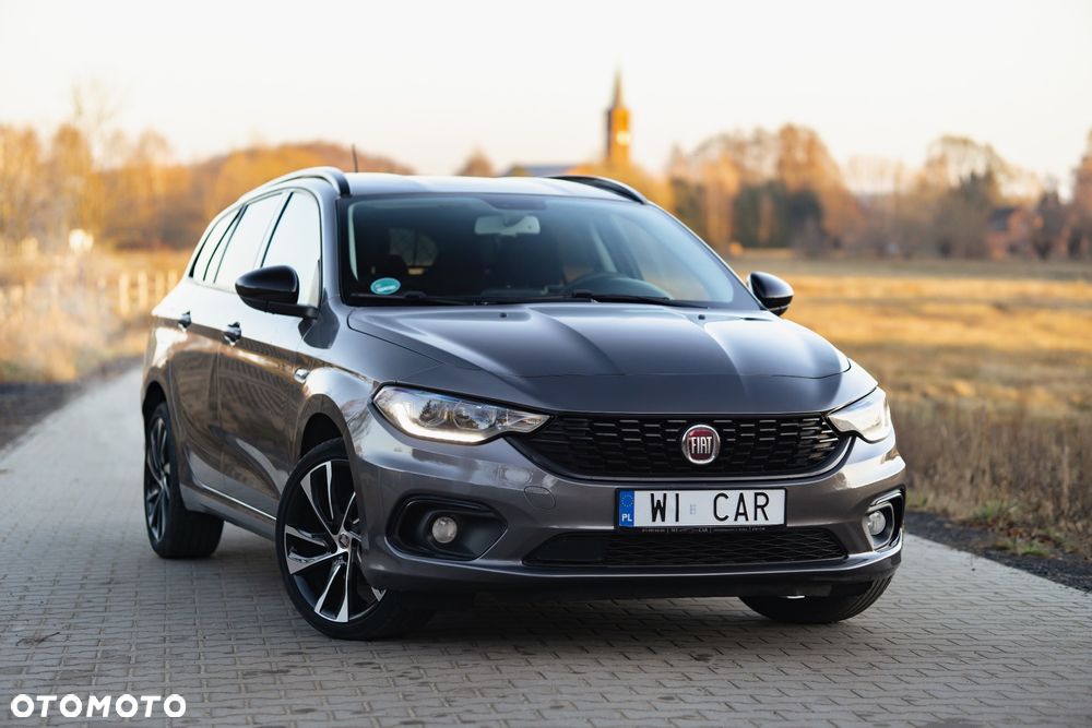 Fiat Tipo 1.4 T-Jet S-Design - 2