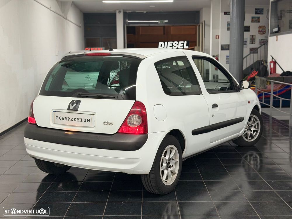 Renault Clio 1.5 DCI VAN - 5