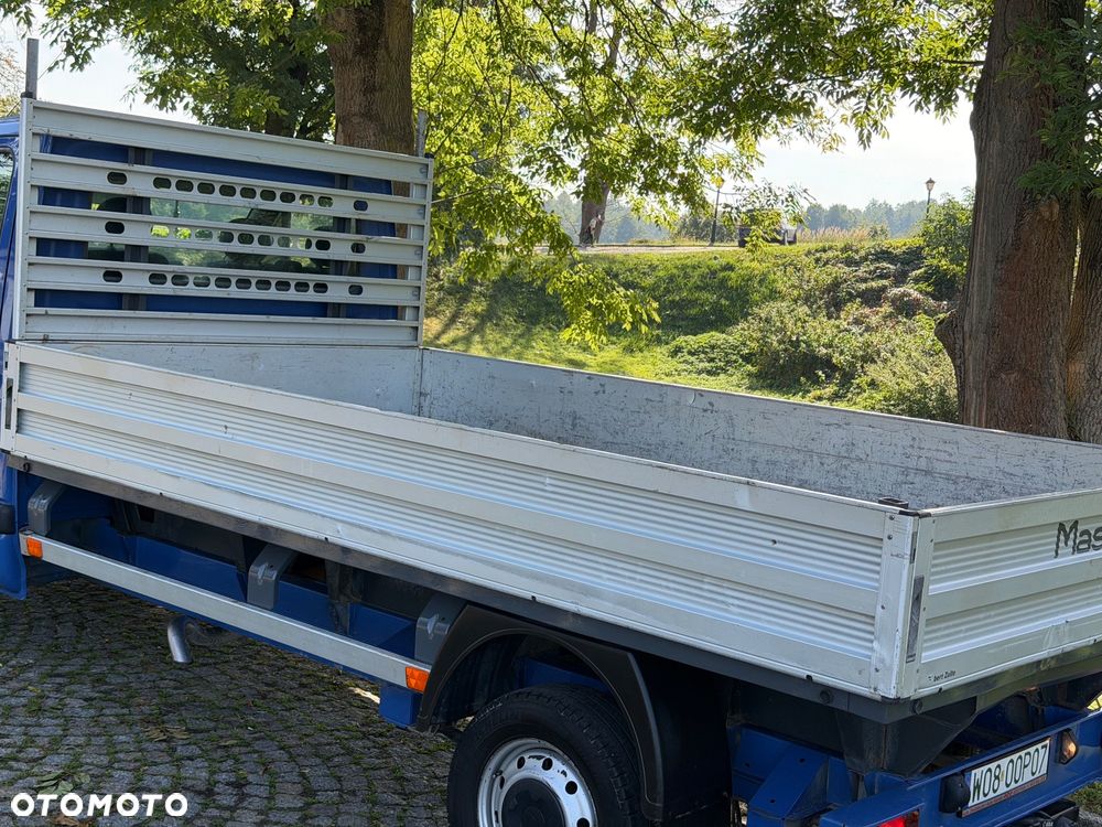 Renault Master - 25