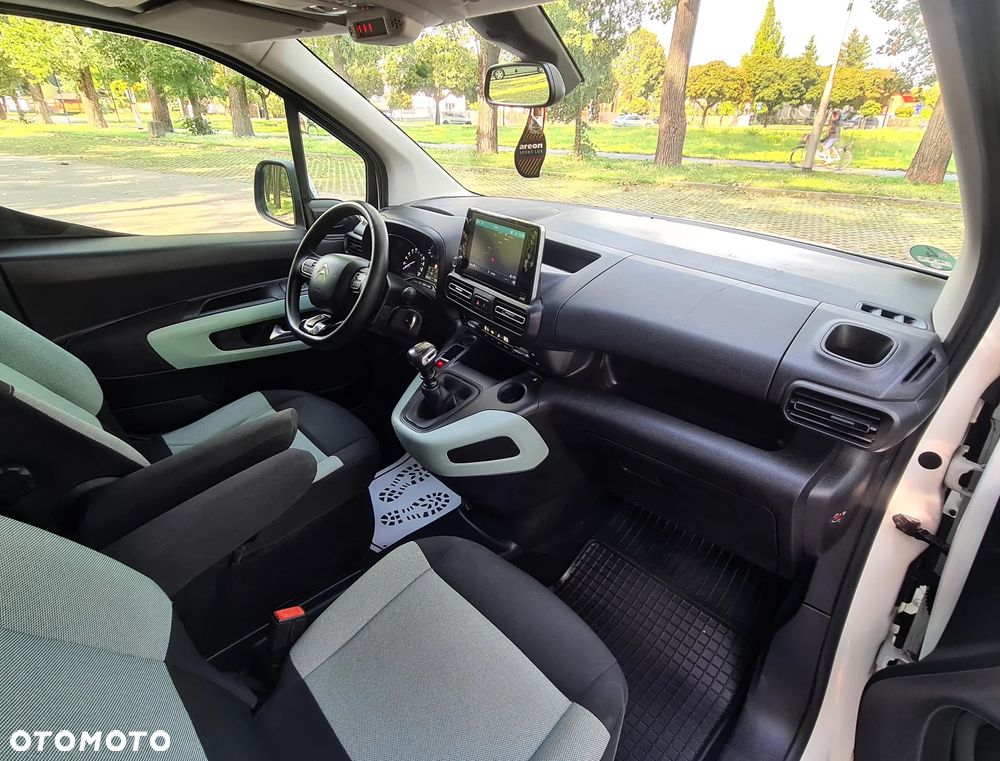 Citroën Berlingo XL BlueHDi 130 SHINE - 26