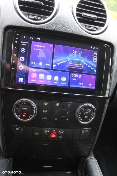 Mercedes-Benz ML - 15