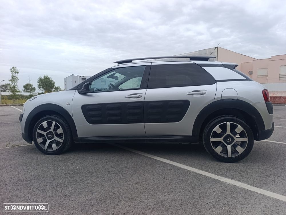 Citroën C4 Cactus 1.2 PureTech Shine - 4
