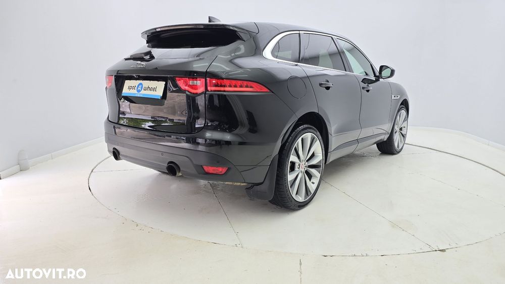 Jaguar F-Pace 30d AWD R-Sport - 6