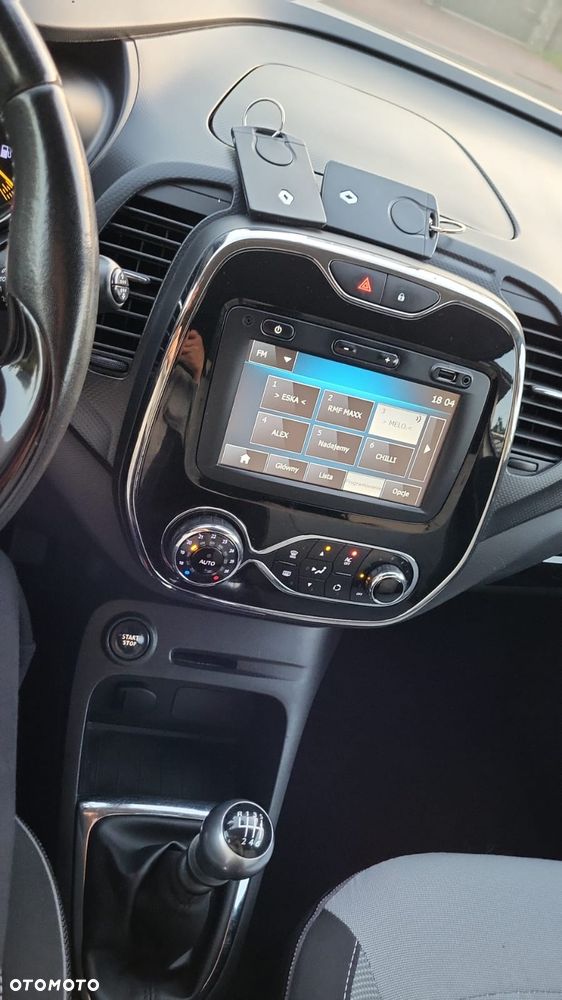 Renault Captur - 36
