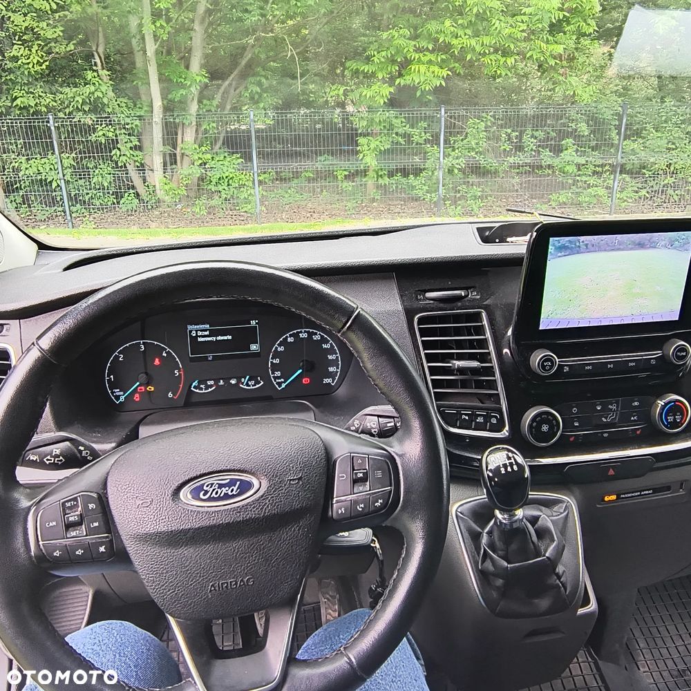 Ford TRANSIT CUSTOM - 10