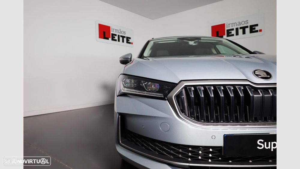Skoda Superb 1.5 TSI iV Selection DSG - 4