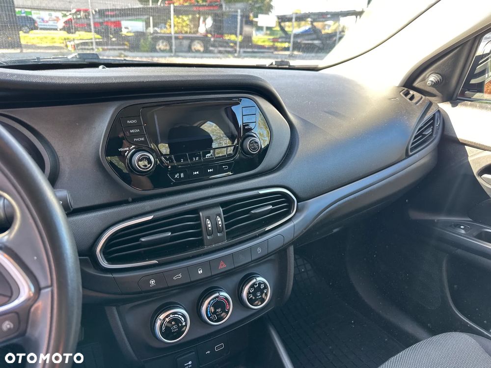 Fiat Tipo - 15