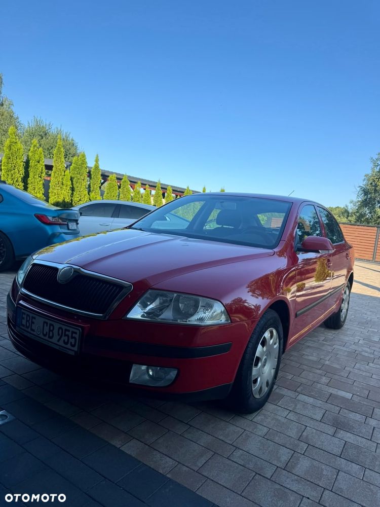 Skoda Octavia 1.9 TDI DPF DSG Elegance - 3