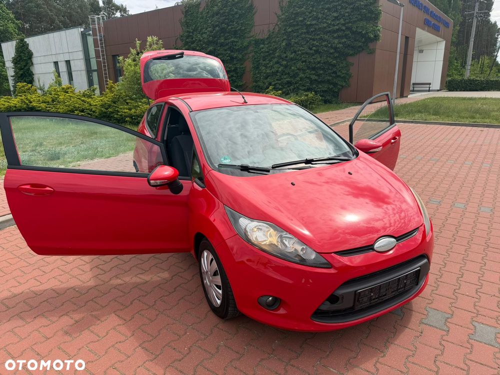 Ford Fiesta 1.25 Champions Edition - 2