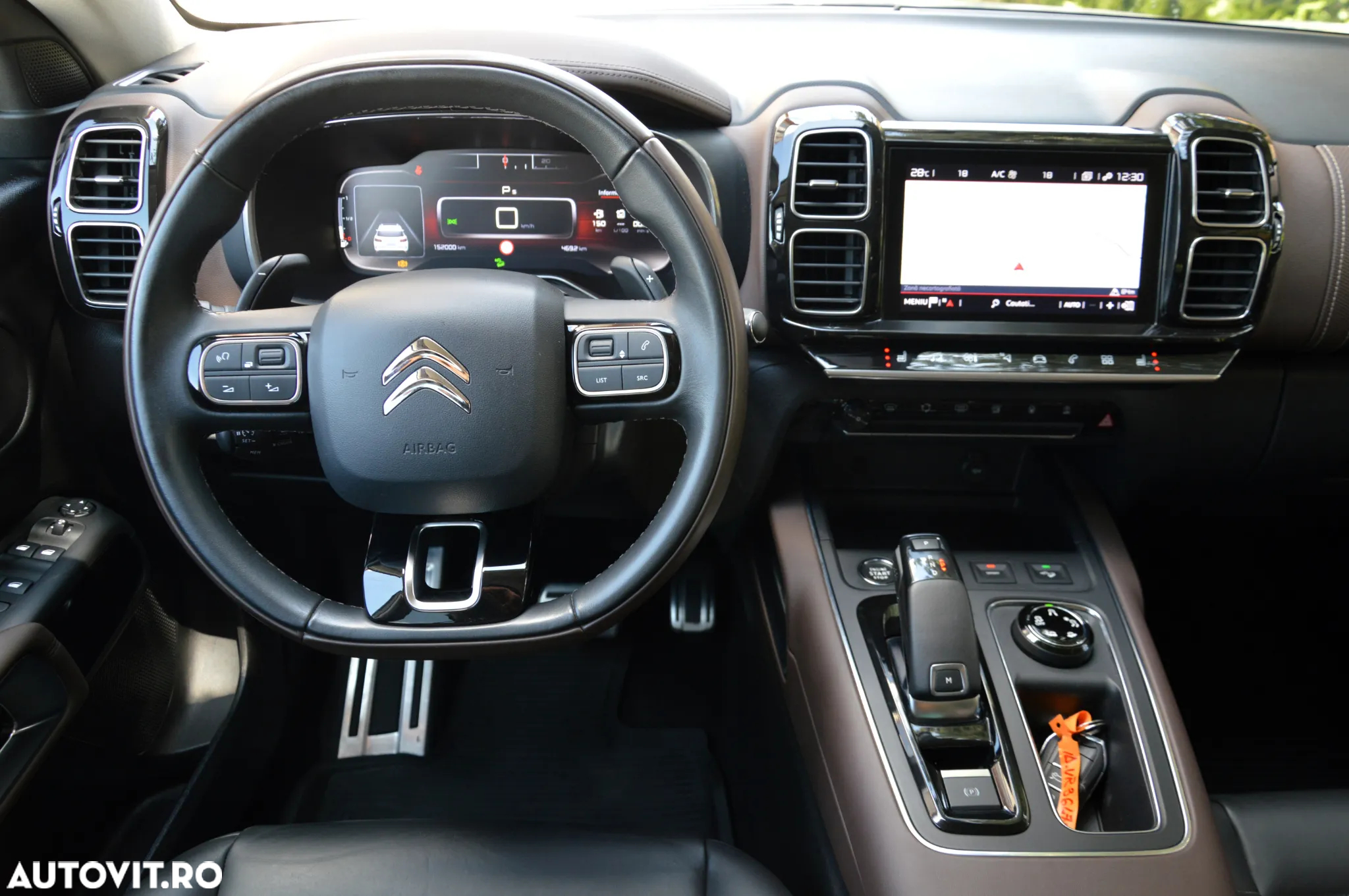 Citroën C5 Aircross 1.6 PureTech S&S EAT8 Shine - 26