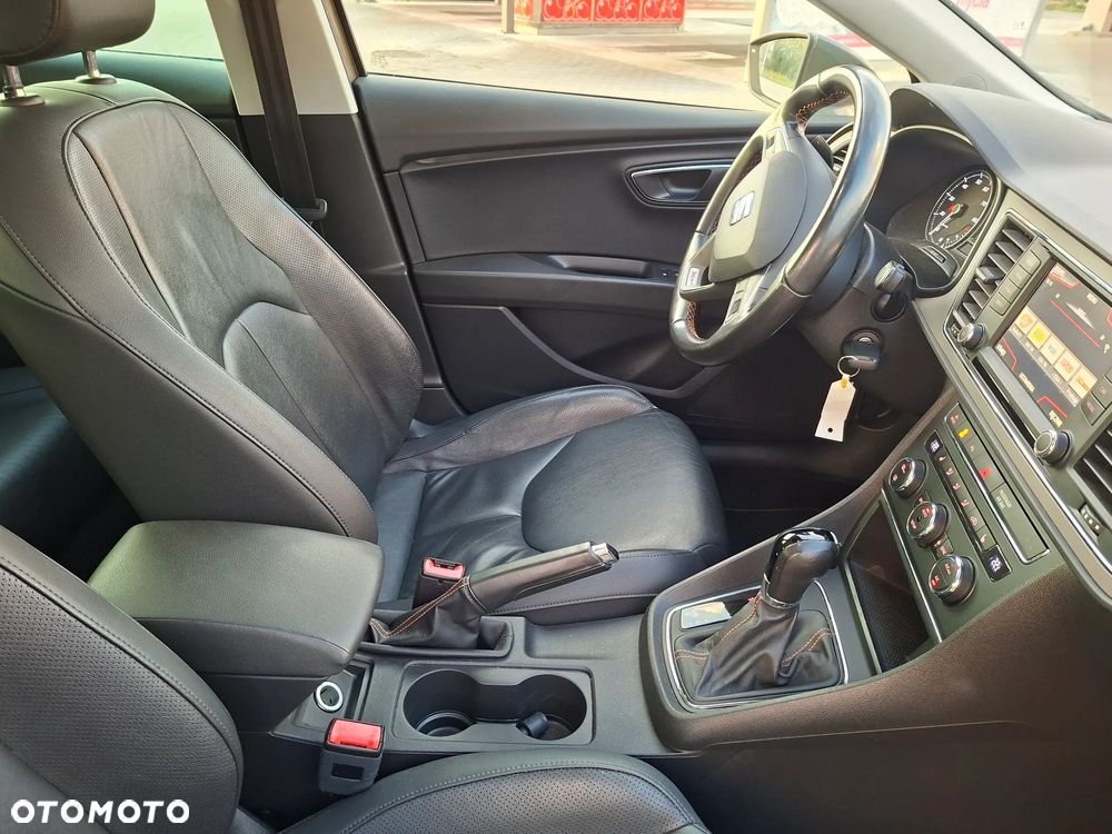 Seat Leon 1.8 TSI Xcellence S&S DSG - 19