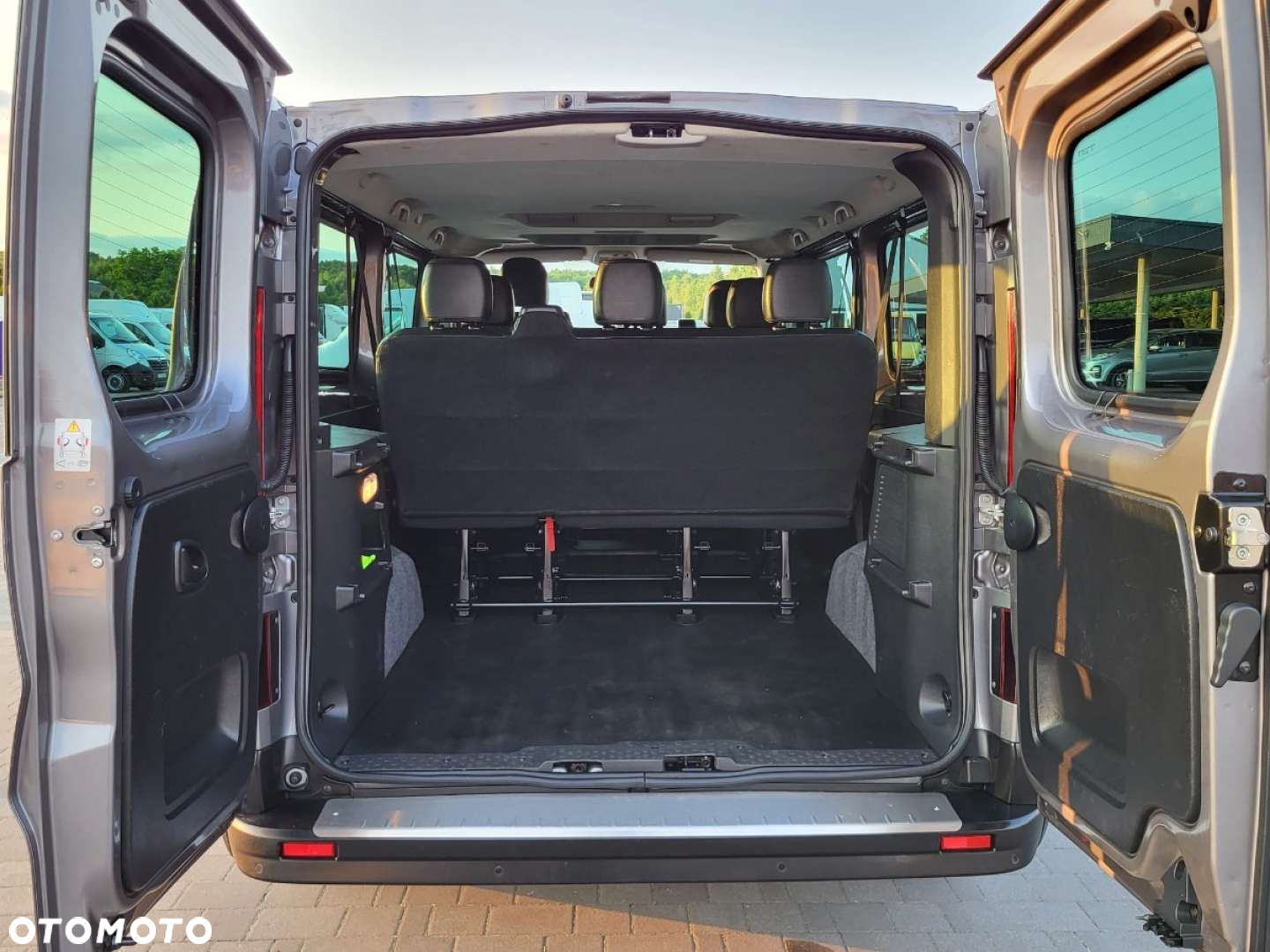 Renault Trafic - 29