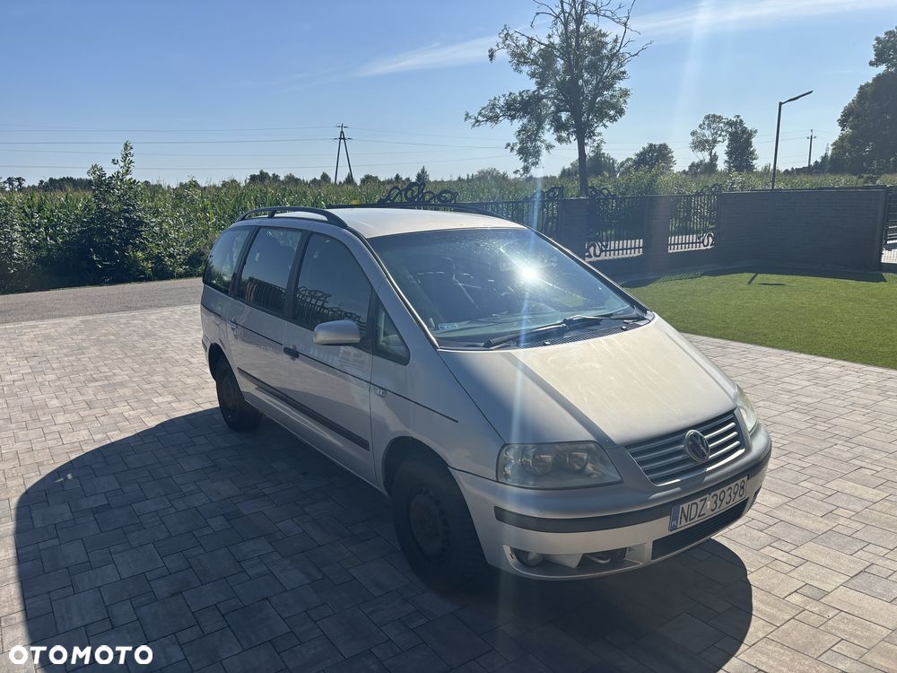 Volkswagen Sharan - 1