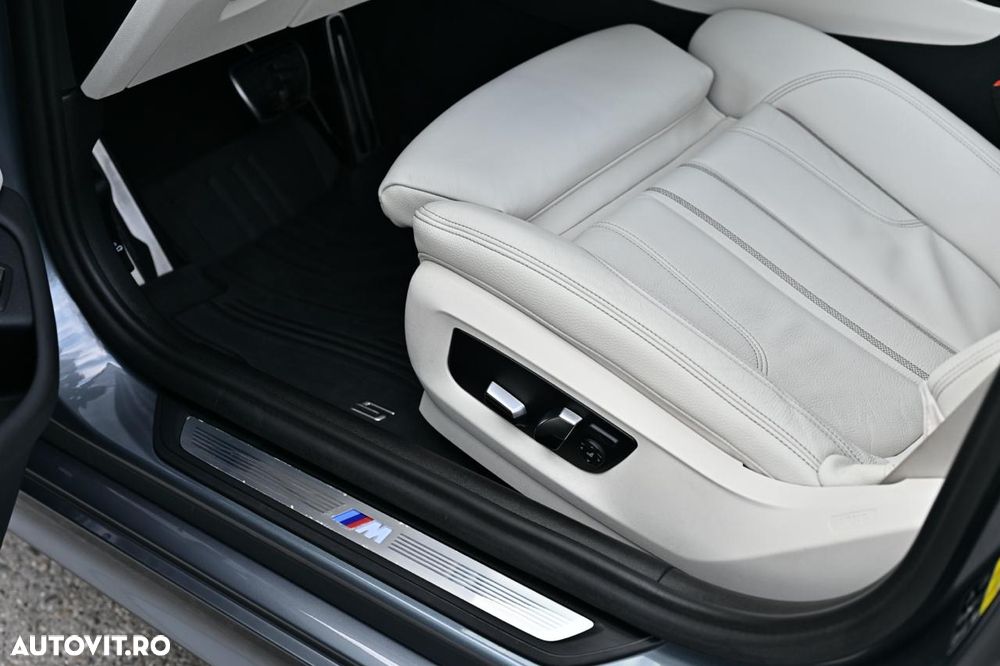 BMW Seria 5 530i xDrive AT - 16