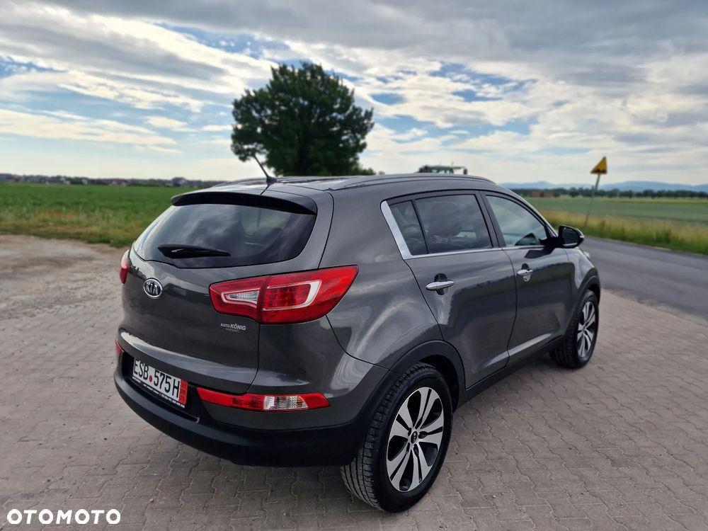 Kia Sportage 1.7 CRDI 2WD ISG Dream-Team Edition - 11
