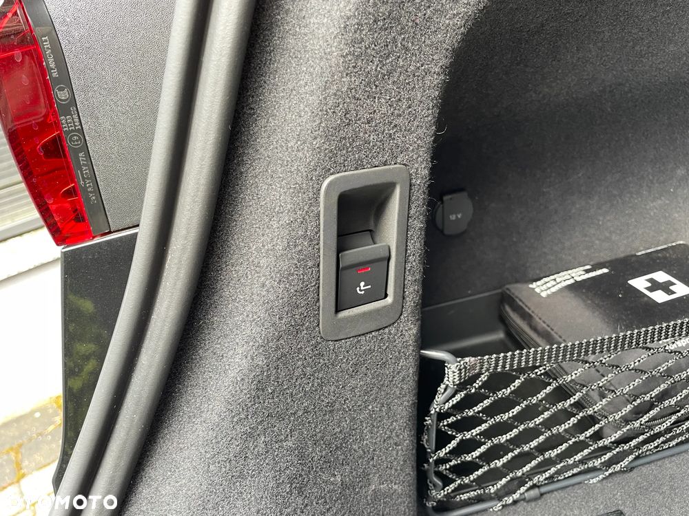 Audi A8 55 TFSI quattro tiptronic - 41