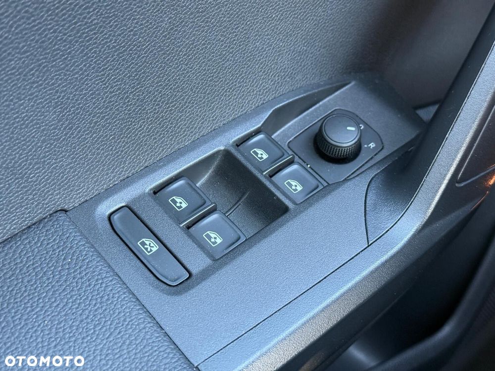 Seat Arona 1.0 TSI Marina S&S DSG - 26