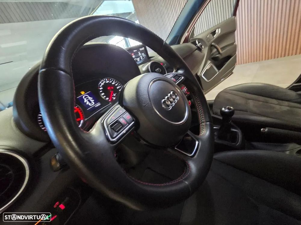 Audi A1 Sportback 1.6 TDI S-line - 9