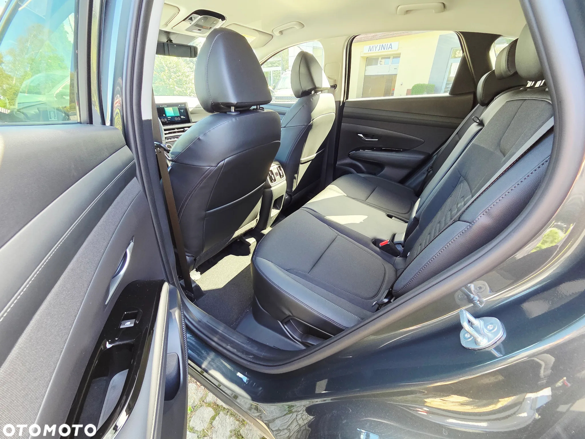 Hyundai Tucson 1.6 T-GDi HEV Executive 2WD - 7
