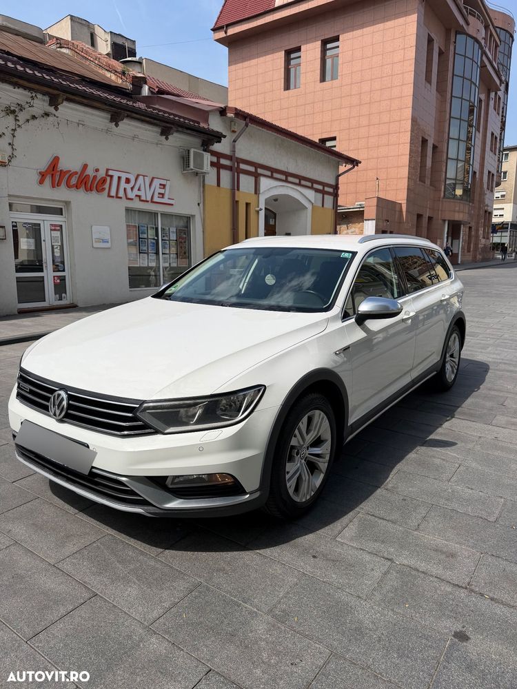 Volkswagen Passat Alltrack 2.0 TDI SCR 4Motion DSG (BMT) - 1