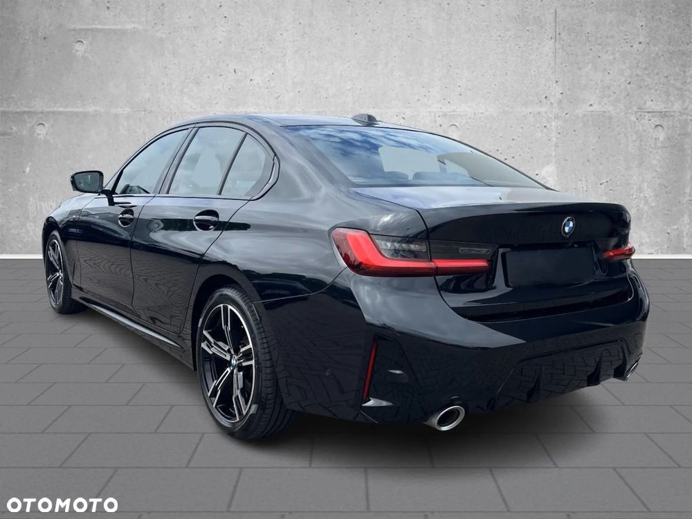 BMW Seria 3 318i M Sport - 5