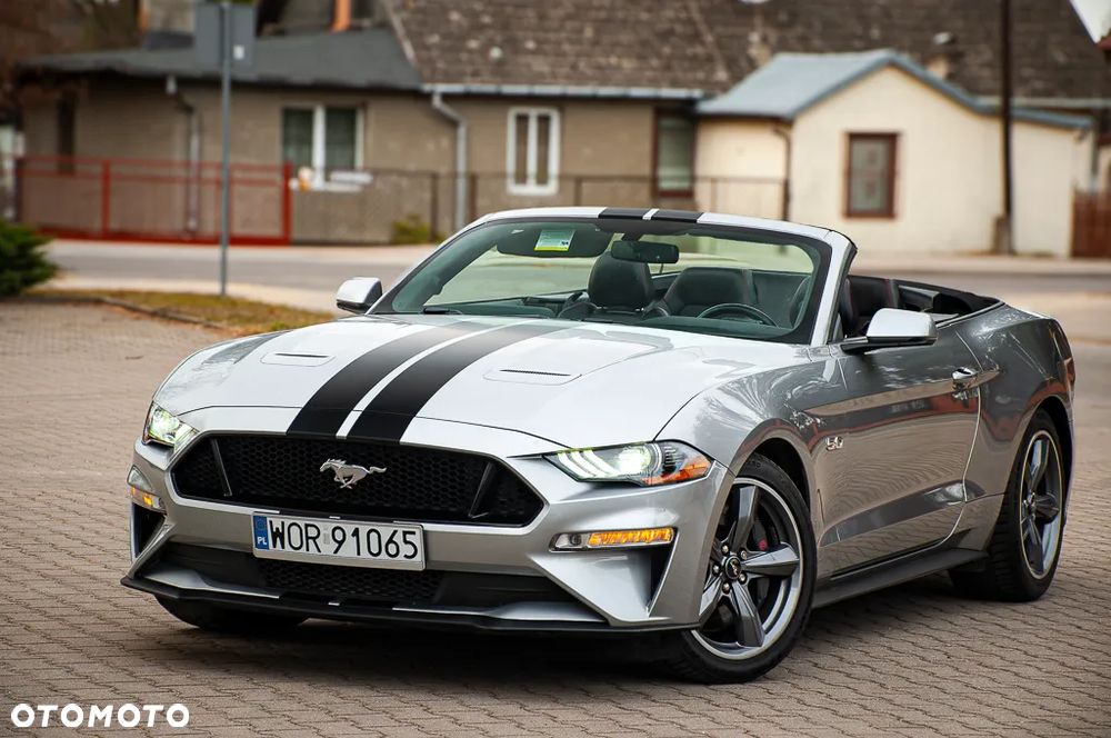 Ford Mustang - 26
