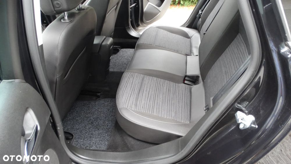 Opel Astra 1.4 Turbo Innovation - 15