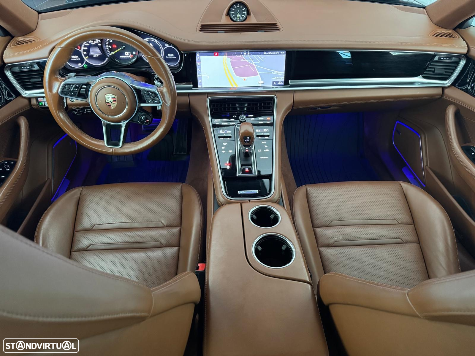 Porsche Panamera Sport Turismo - 17