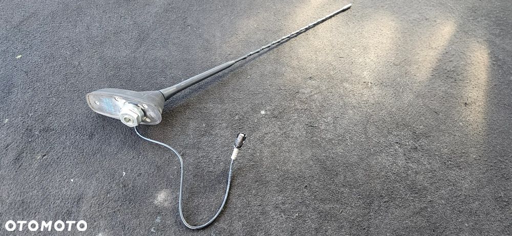 Antena dachowa gniazdo antenowe 9666154380 bat Citroen C3 II - 1