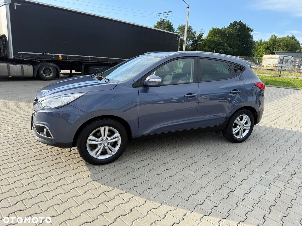Hyundai ix35 blue 1.6 2WD Finale Gold - 5