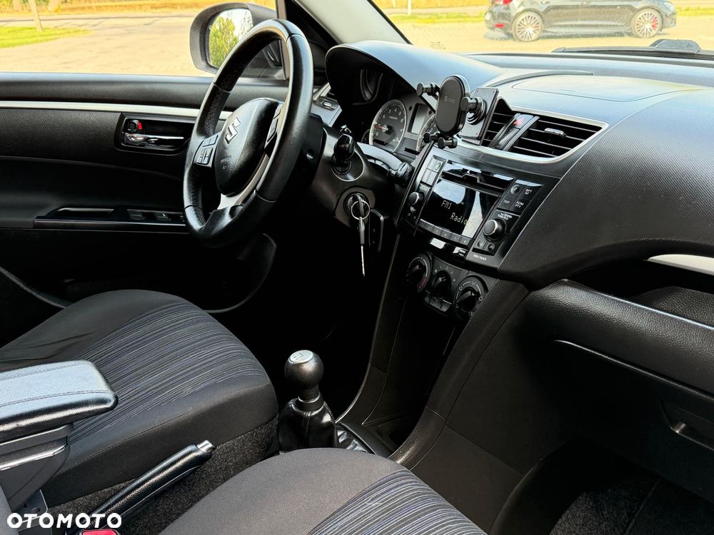 Suzuki Swift 1.2 4x4 Club - 30