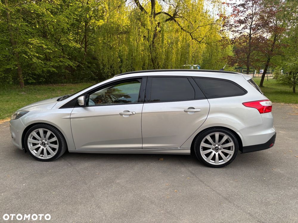 Ford Focus 1.6 TDCi DPF Start-Stopp-System SYNC Edition - 3