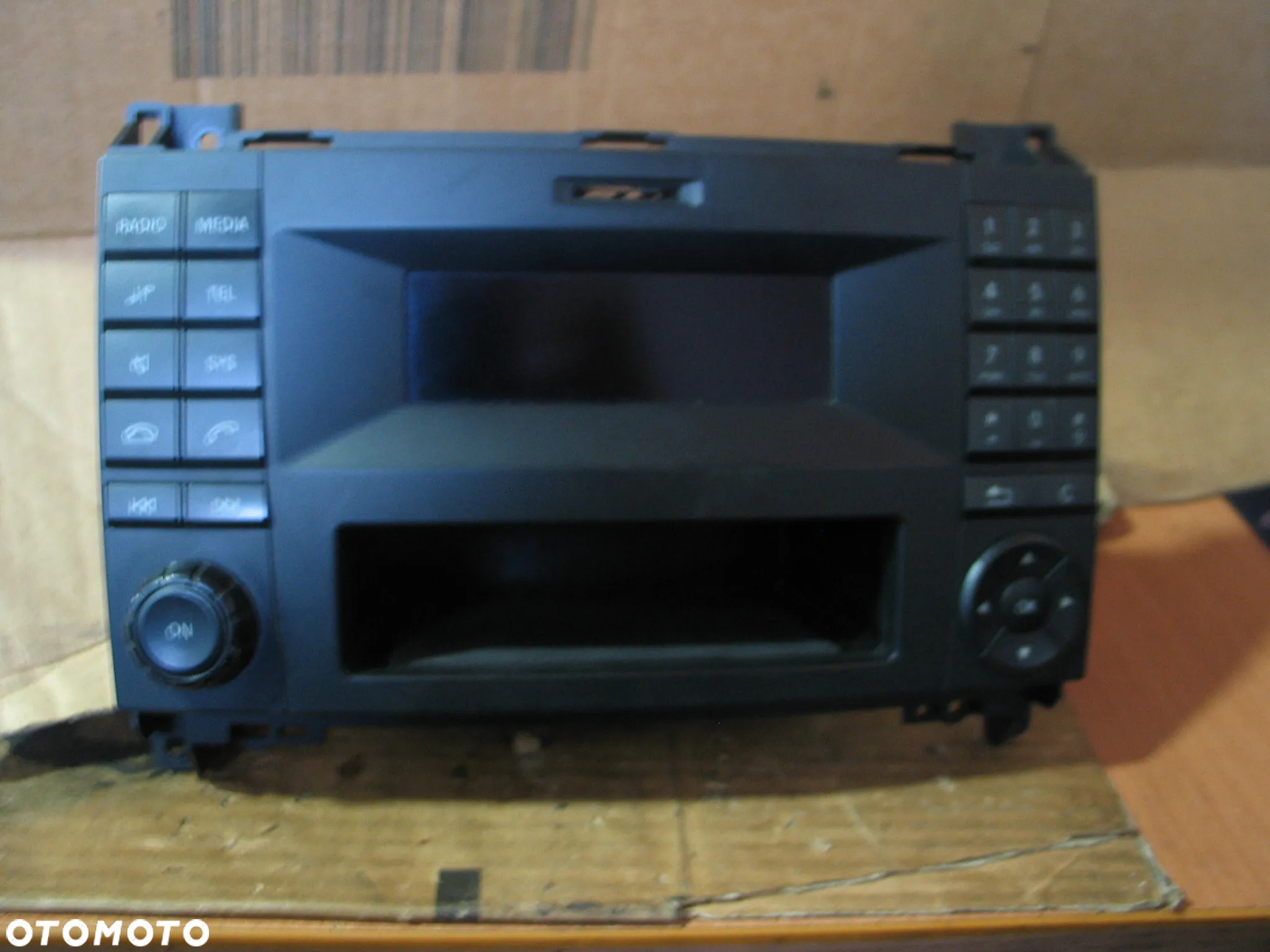 radio radioodtwarzacz Mercedes sprinter W906 A9069005103 - 4