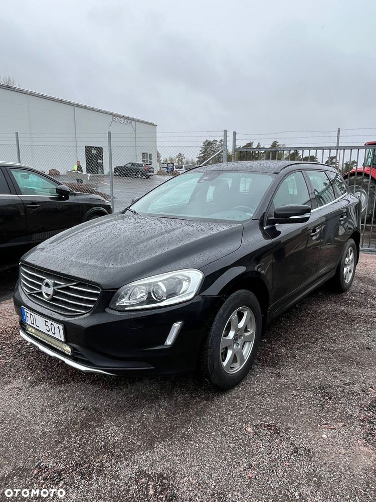 Volvo XC 60 D4 AWD R-Design Summum - 2