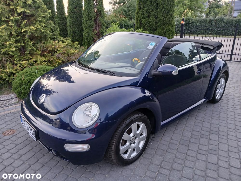 Volkswagen New Beetle - 2