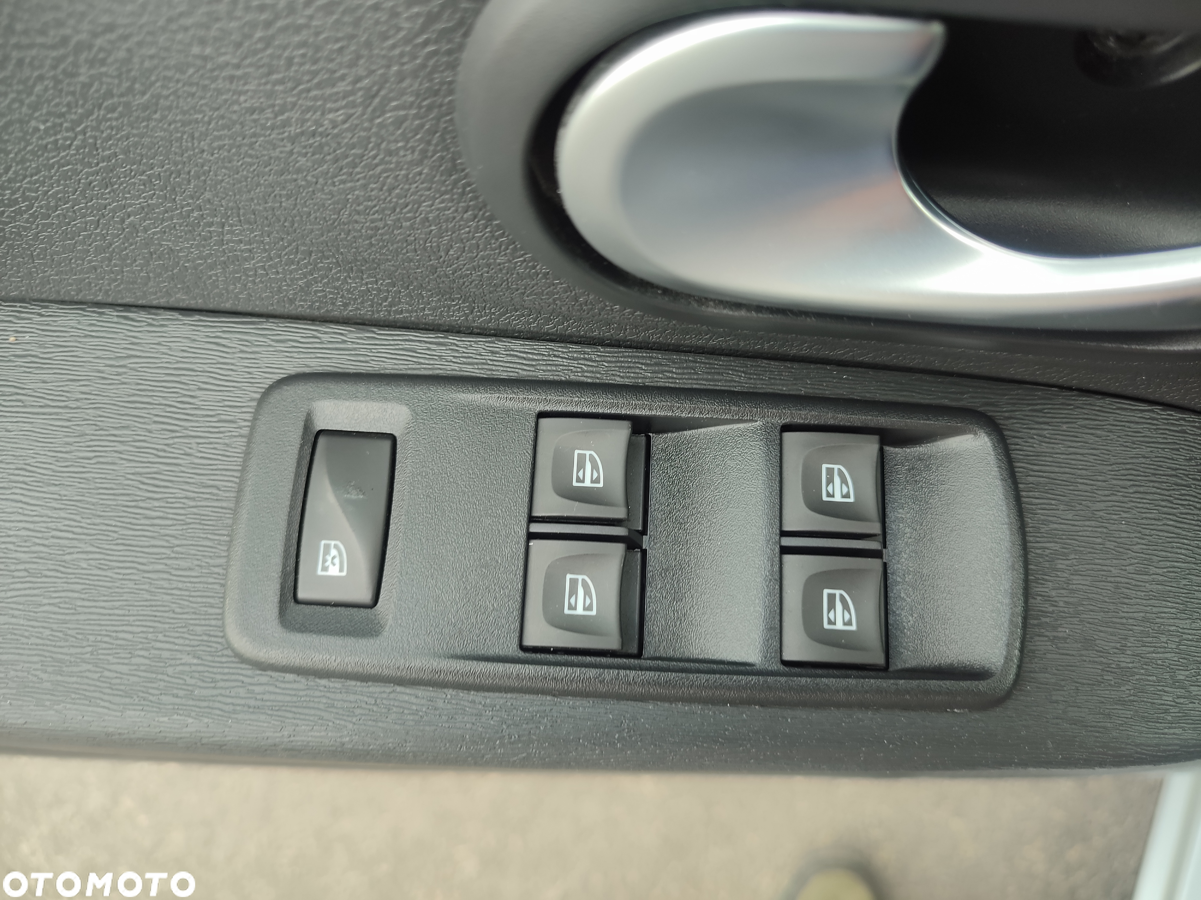 Dacia Lodgy TCe 130 GPF (7-Sitzer) Stepway - 31