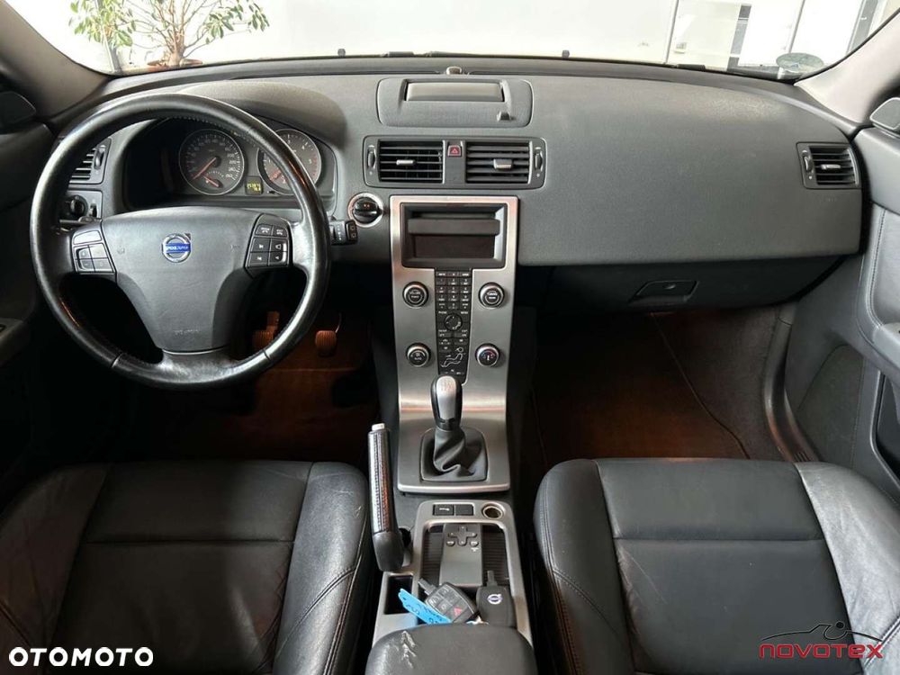 Volvo V50 1.6D Momentum - 9