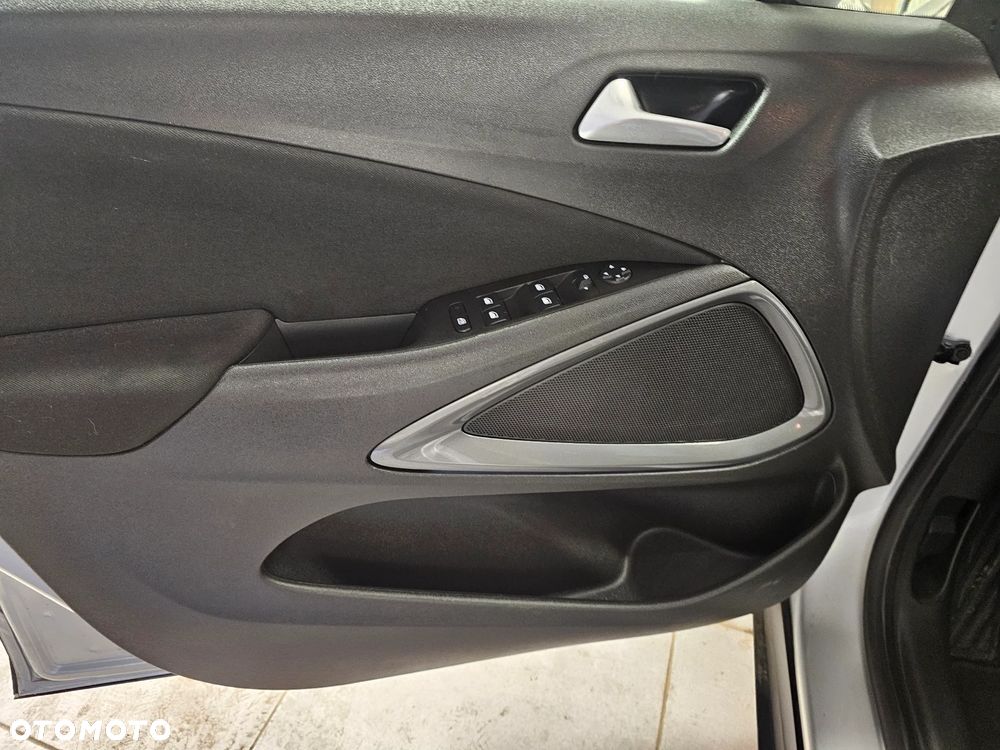 Opel Crossland X 1.2 T Eco Design Line S&S - 8