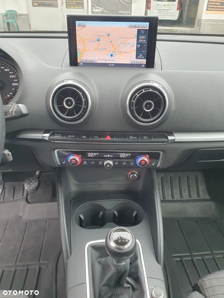 Audi A3 Sportback - 16