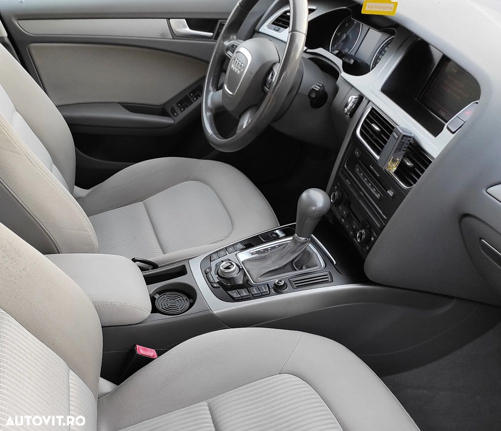 Audi A4 2.0 TDI Multitronic Avant - 11