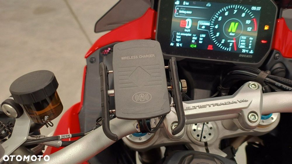 Ducati Multistrada - 12